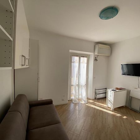Studio In Milan - Nolo Lägenhet Exteriör bild