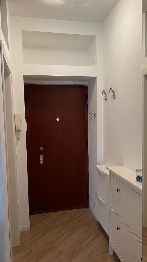 Studio In Milan - Nolo Lägenhet Exteriör bild